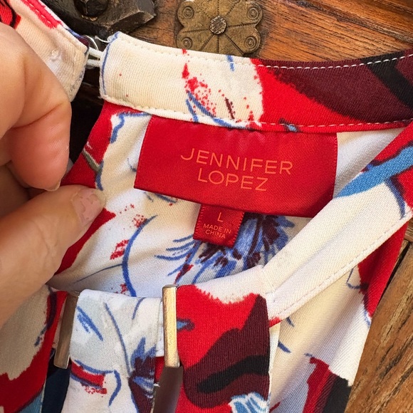 Jennifer Lopez Red and Blue Floral Maxi Dress - Picture 4 of 7